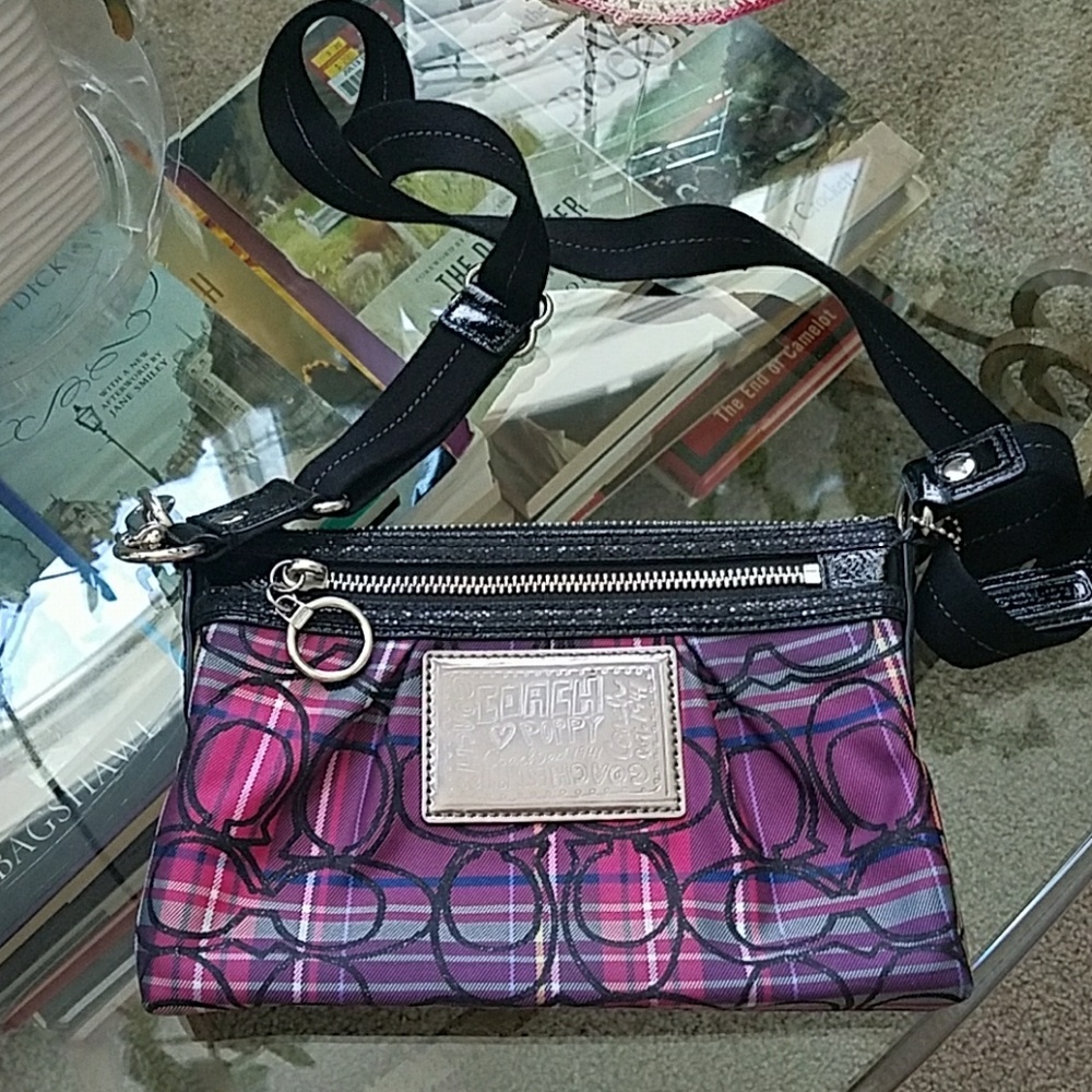 Coach poppy crossbody bag